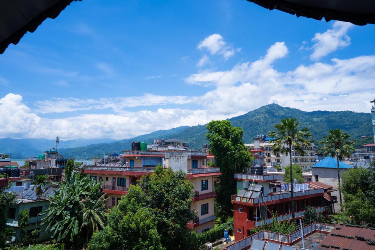 Butterfly Lodge Pokhara Luaran gambar