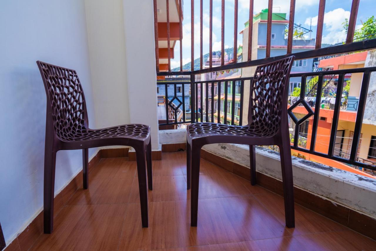 Butterfly Lodge Pokhara Luaran gambar